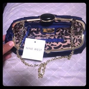 Nine West NEW!!!! Clutch!!!
